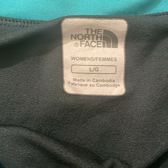 North Face running shorts size Large Blue - Picture 3 of 8